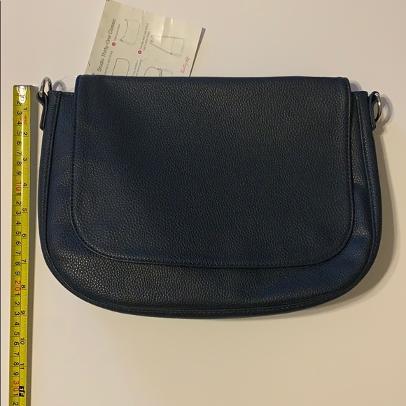 Thirty One Brand NWT Navy Crossbody Purse - Picture 4 of 4